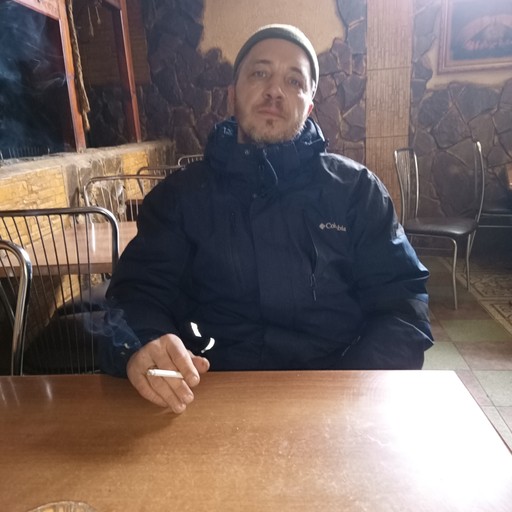 Михаил, 47 лет, Горловка