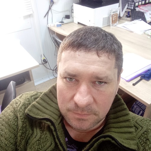 Константин, 38 лет, Свободный