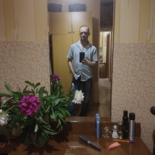 Виталий, 46 лет, Шахты