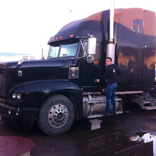 Александр36, Артём