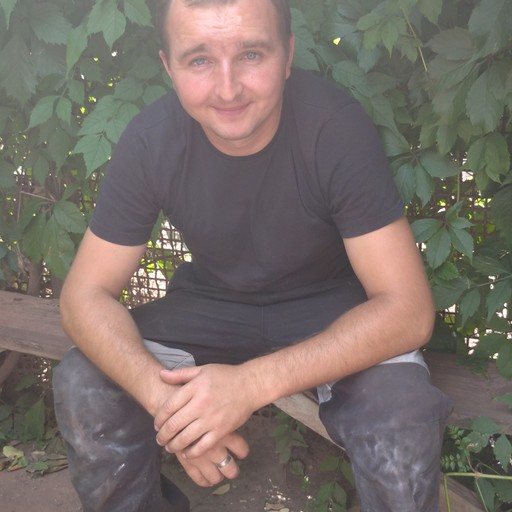 Виталий, 32 года, Днепрорудное