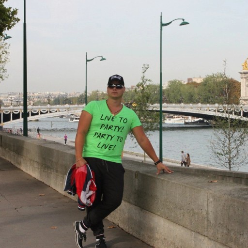 Дмитрий, 37 лет, Таганрог