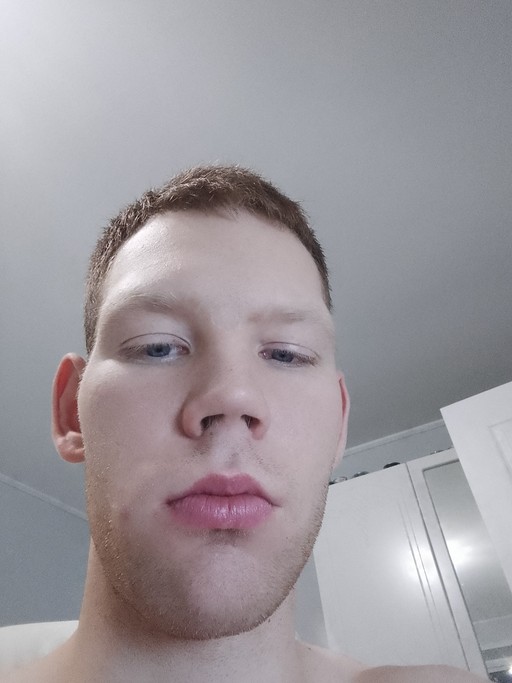 Андрей, 25