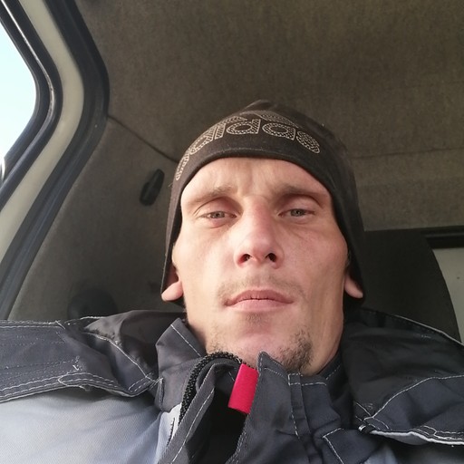 Олег, 33 года, Омск