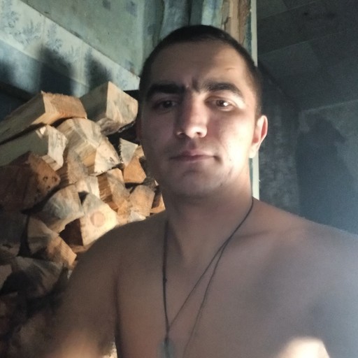 Антон32, Луганск