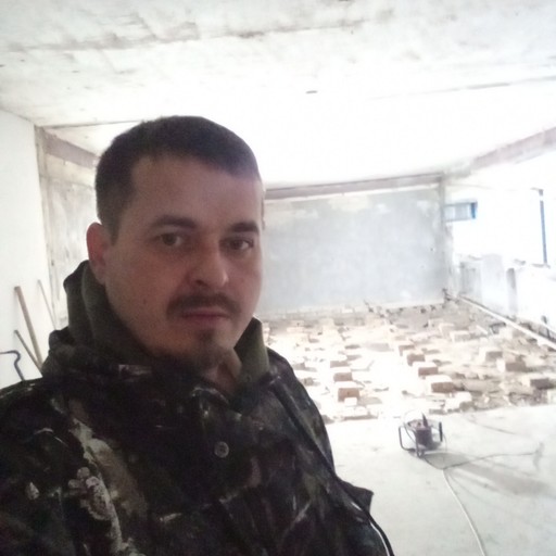 345247, 42 года