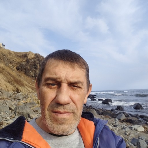 Дмитрий, 54 года, Курильск