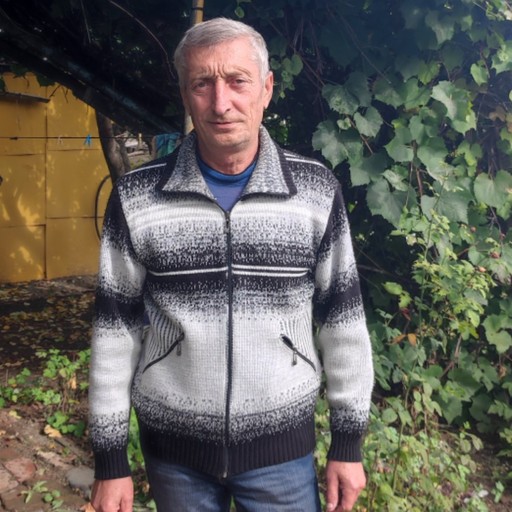 Виктор, 65 лет, Орск