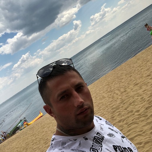 Юрий, 33 года