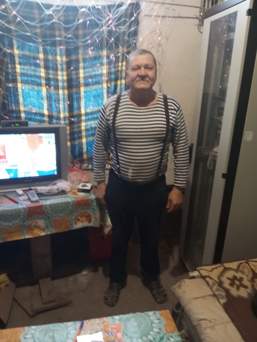Массажист, 30
