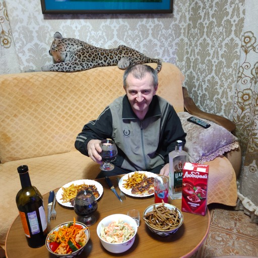 Виктор55, Артём