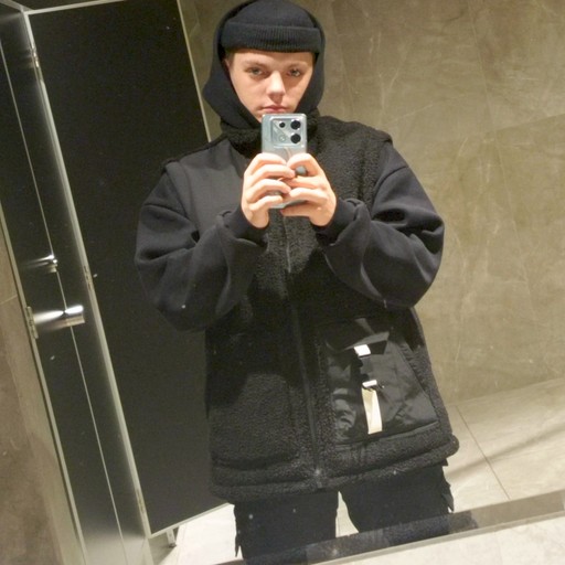 Вадим, 22 года, Струги-Красные