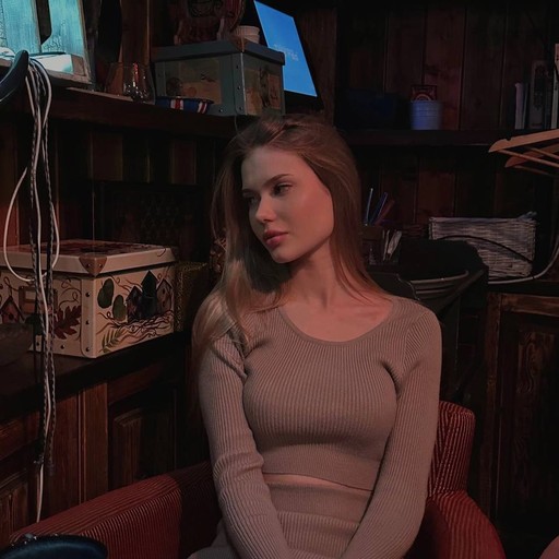 Алиса, 25 лет