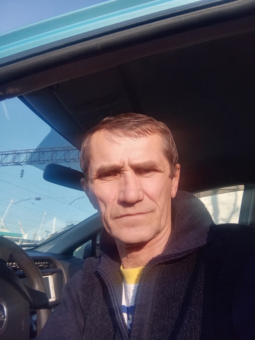 Сергей, 66