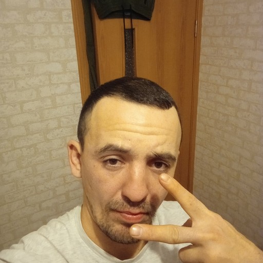 Артемnull, Азов