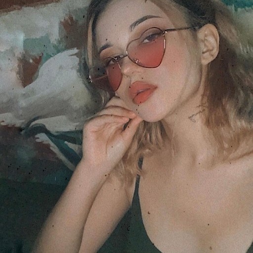 Алиса, 25 лет
