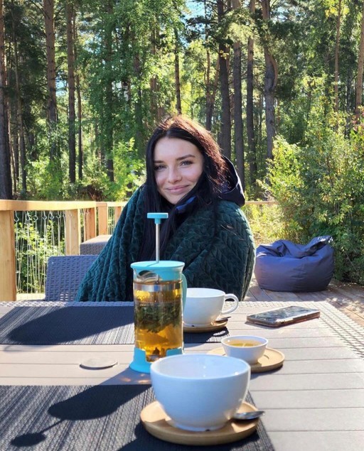 Анастасия, 25