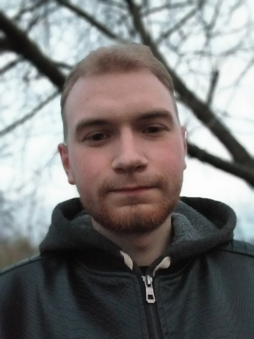 Данил, 24