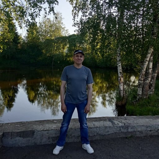 Михаил, 51 год