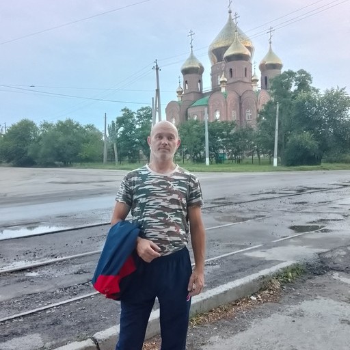 Дмитрий, 46 лет, Луганск