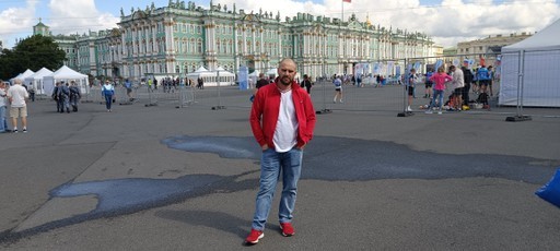 Роман, 38