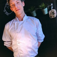 Николай, 35 лет, Санкт-Петербург