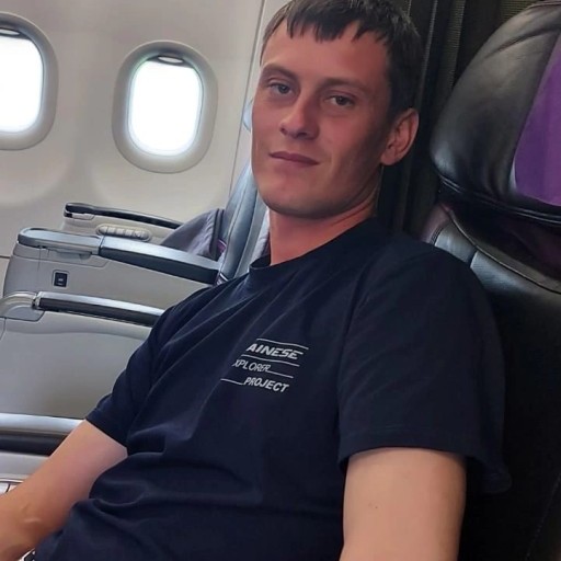 Анатолий, 32 года, Белово