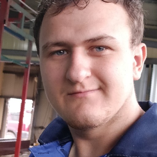 Михалыч, 25 лет, Артём