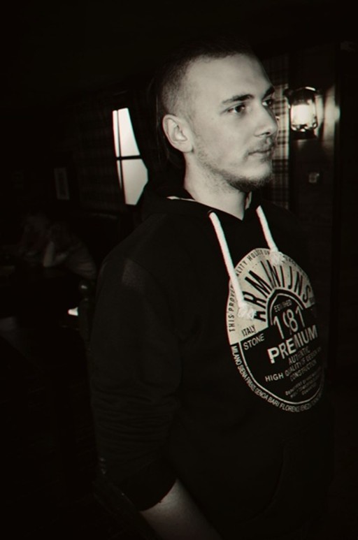 Сергей, 28