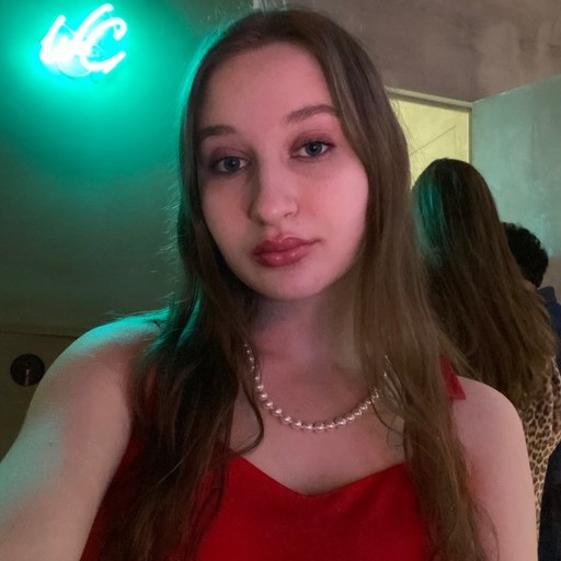 Алина, 22 года, Санкт-Петербург