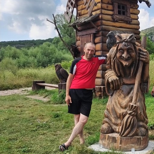 Максим, 45 лет, Раденск