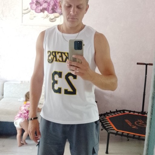 Илья, 31 год