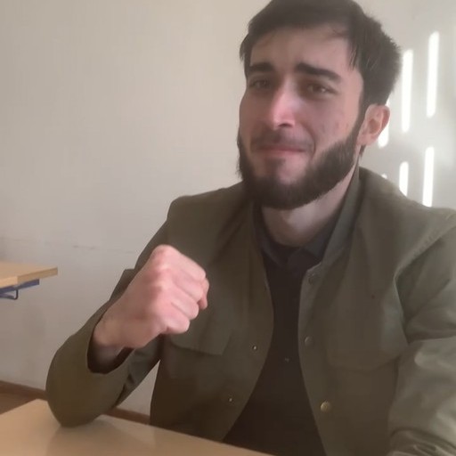 Салах23, Грозный