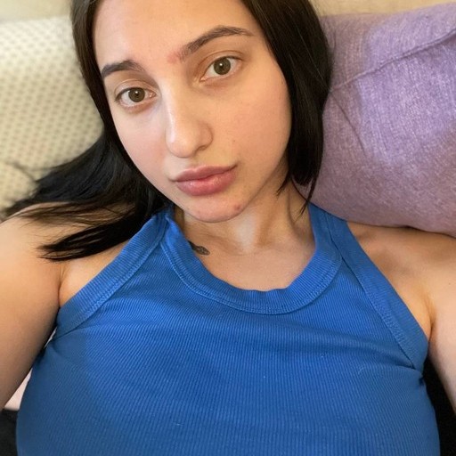 Карина, 23 года, Москва