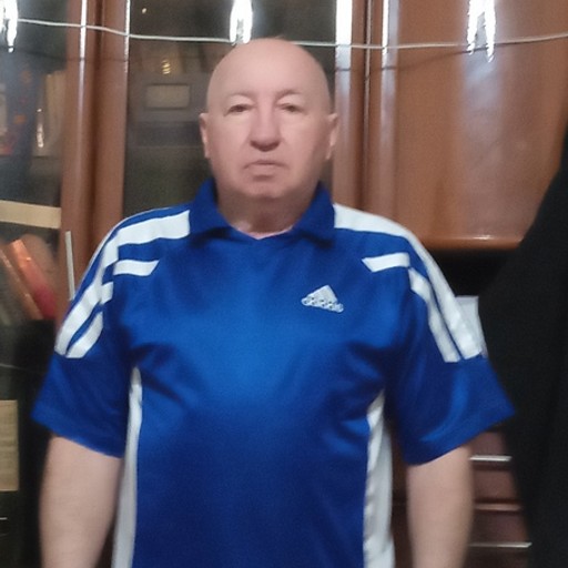 Александр, 66 лет, Якутск