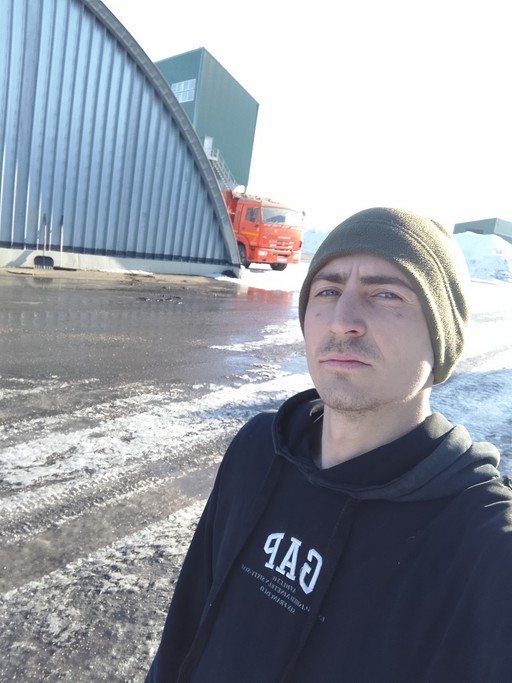 Григорий, 24