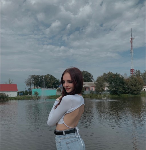 Юлия, 22