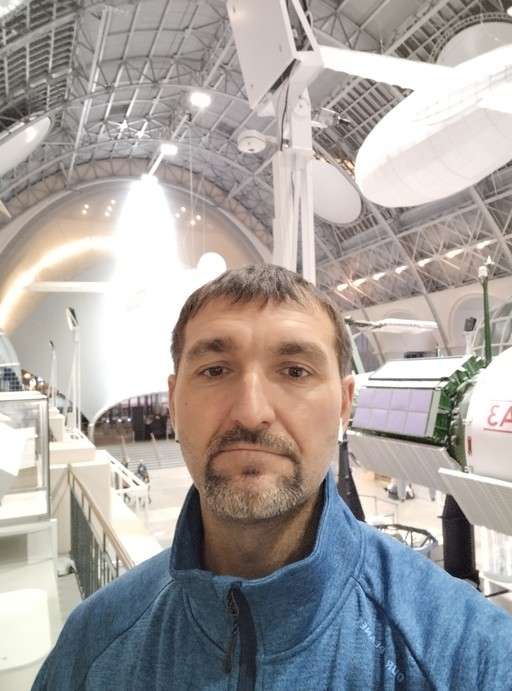 Дмитрий, 45