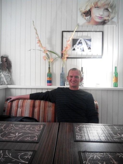 Алекандр, 42