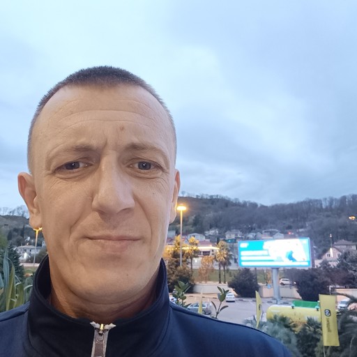 Антон, 38 лет, Донецк