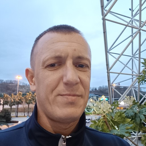 Антон, 38 лет, Донецк