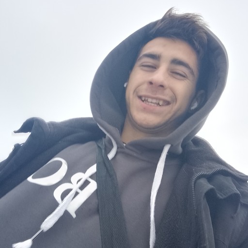 Дима, 22 года, Луганск