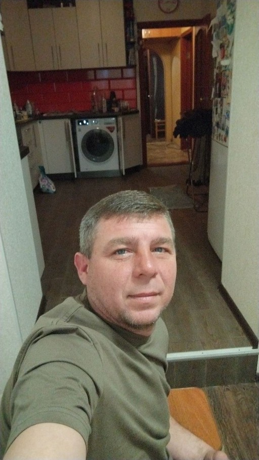 Максим, 43