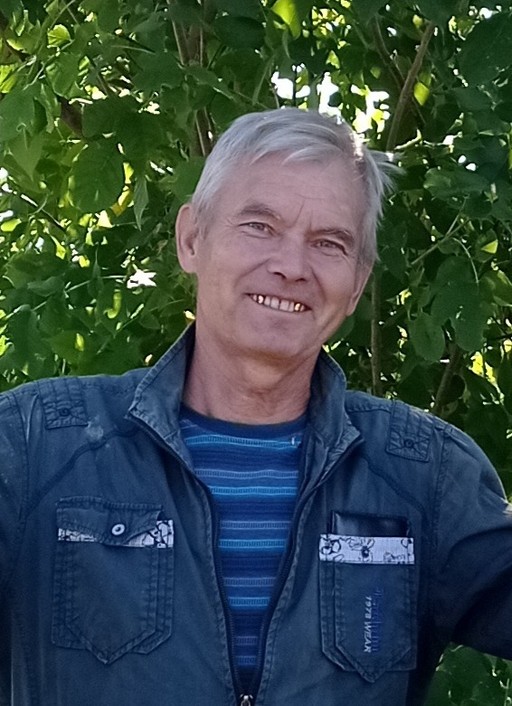 Валерий, 32