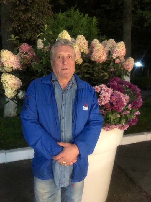 Владимир, 66