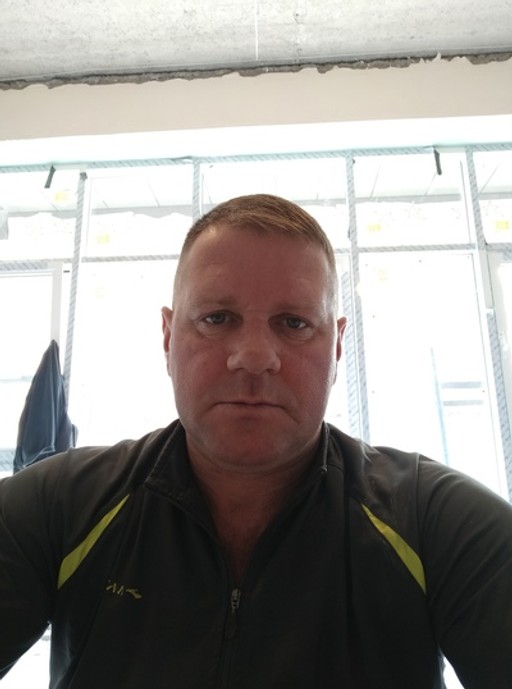 Владимир, 49
