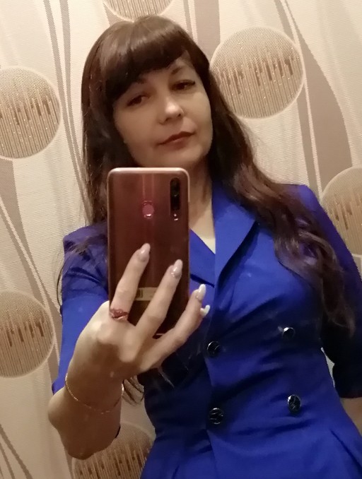 Лариса, 49