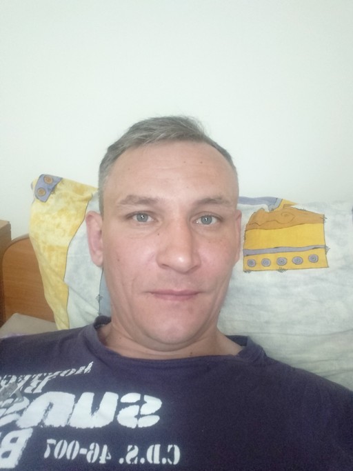 Oleksii, 40