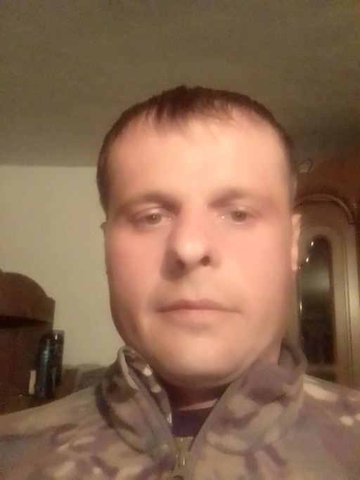 Андрей, 40
