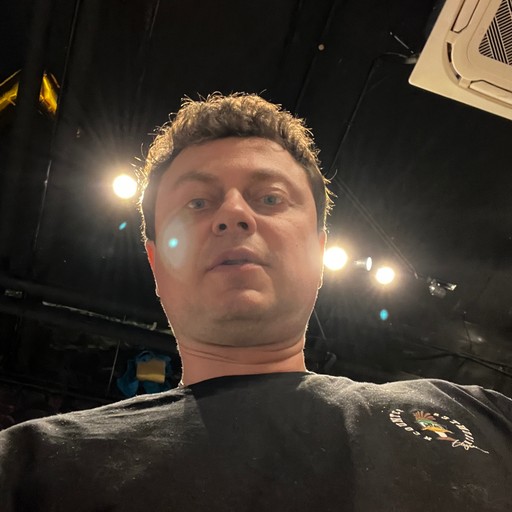 Ххх, 42 года